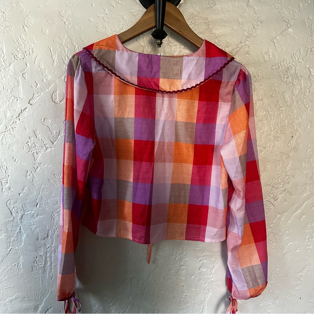 Plaid Pattern Keyhole Collared Blouse - Picture 6 of 8